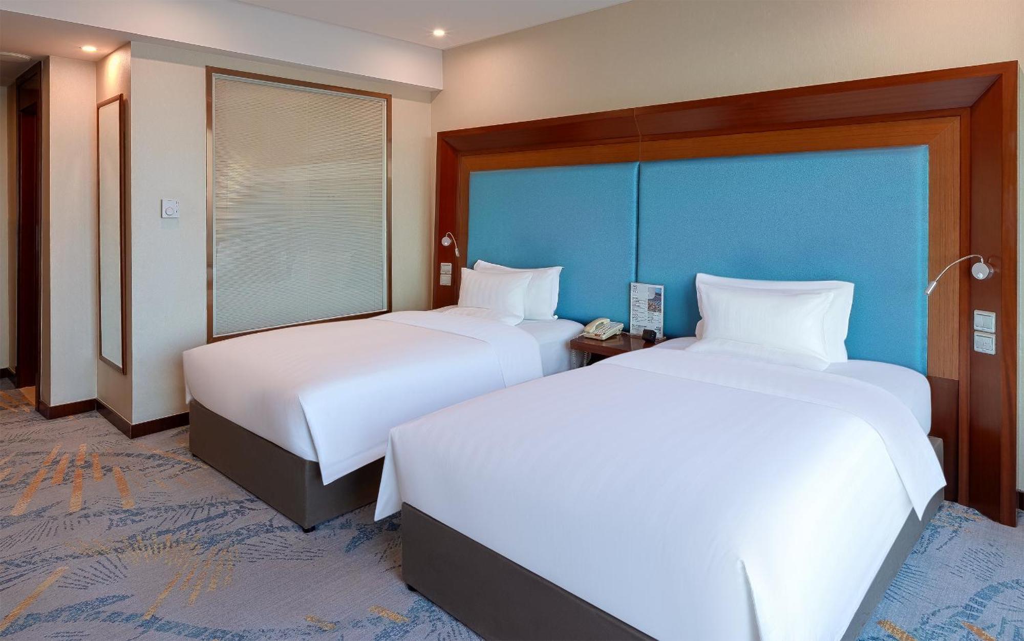 Novotel Atlantis Shanghai - Breakfast In The Clouds With River View In The Revolving Restaurant & 24Hours Free Self-Laundry Exteriér fotografie