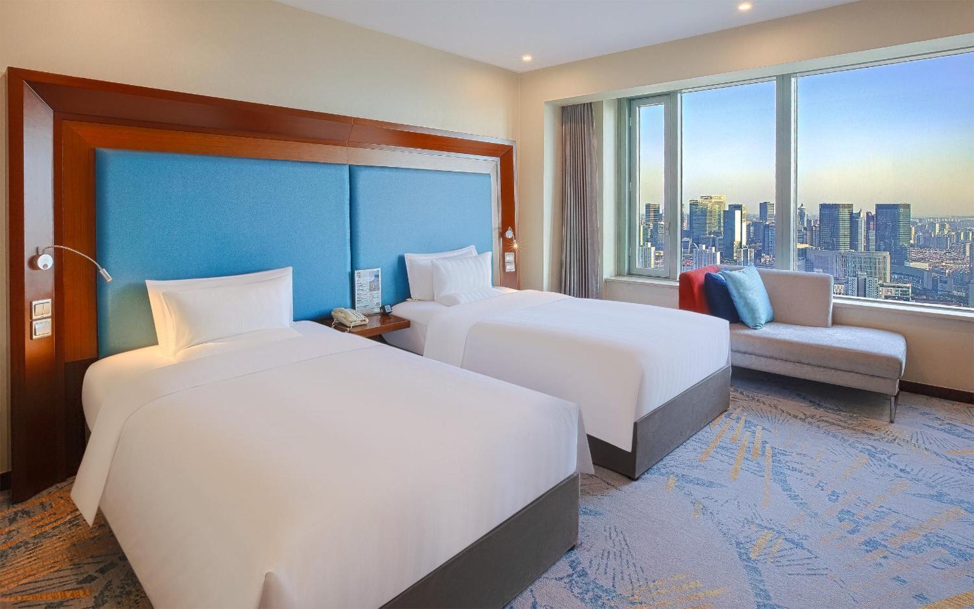 Novotel Atlantis Shanghai - Breakfast In The Clouds With River View In The Revolving Restaurant & 24Hours Free Self-Laundry Exteriér fotografie